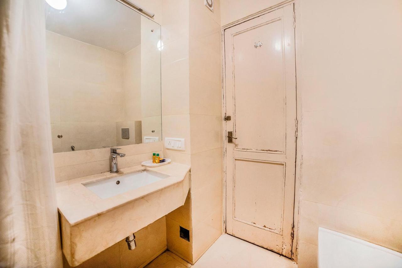 The Bmk Hotel Greater Kailash Delhi (National Capital Territory of India) Buitenkant foto